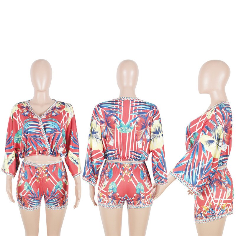Bohemian Floral Print Beach Two Piece Set Women Summer Sexy Crop Top and Shorts Suit Casual Beach Wear Matching Set Outfit